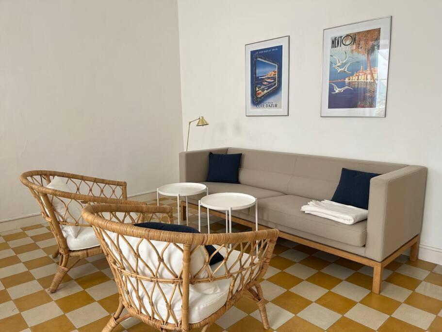Beautiful Garden Apartment Steps From The Beach Mentona Zewnętrze zdjęcie