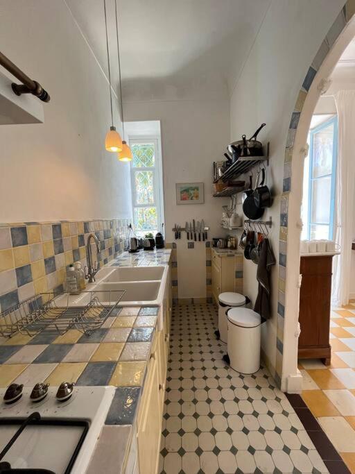Beautiful Garden Apartment Steps From The Beach Mentona Zewnętrze zdjęcie